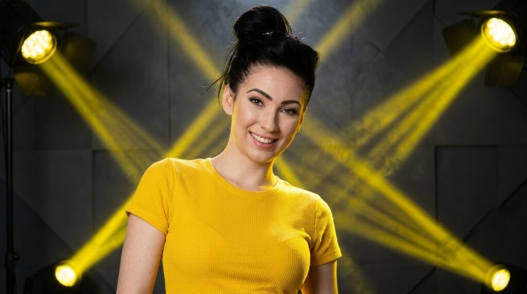 Aria Alexander: Biography, Age, Career & Net Worth