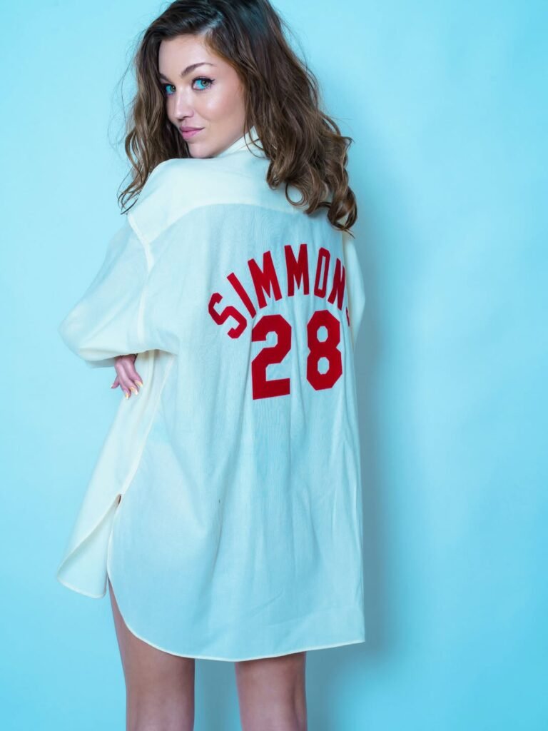 Lili Simmons: Career, Age, Family, Net Worth & More