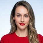Nell Verlaque: Biography, Age, Career, Height, Education, Family, Boyfriend, Net Worth