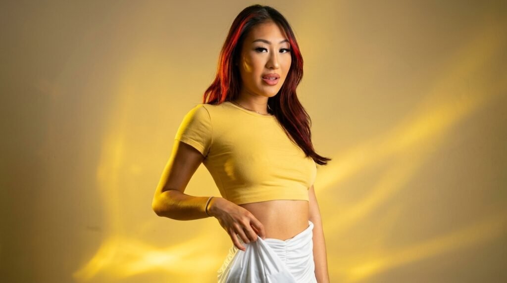 Mina Luxx Bio: Age, Career, Height, Net Worth & More