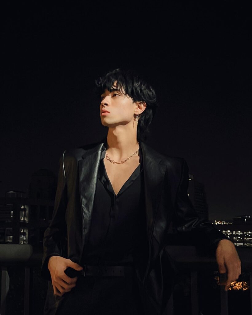 Sebastian Moy Bio: Age, Career, Height, Family & Net Worth
