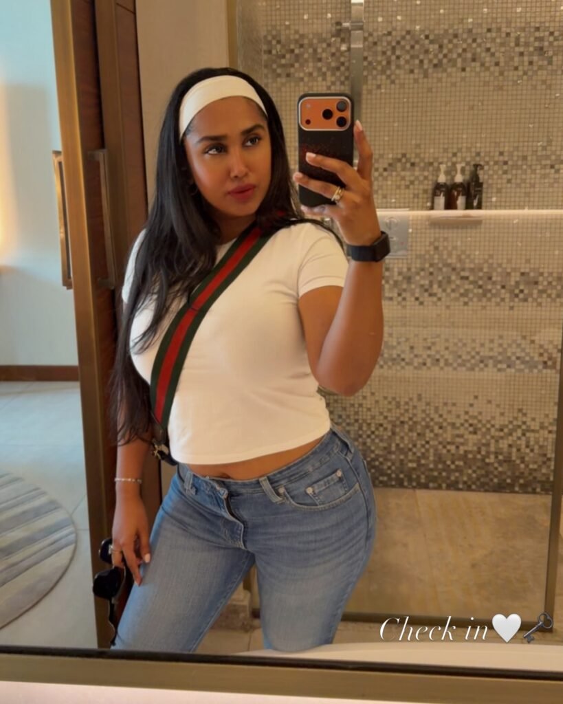 Who Is Scarlett Rose? Biography, Age, Career, Height, Boyfriend and Net Worth